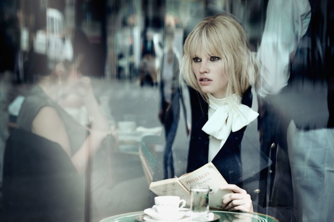 W-Magazine-Nov-2015-Novel-Romance-7- LOVE