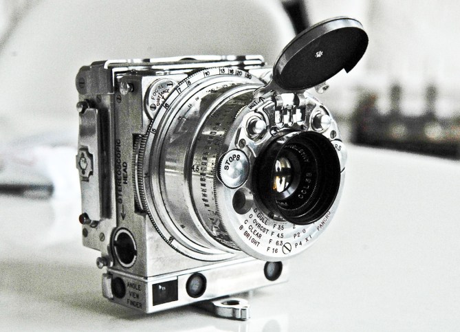CAMERA