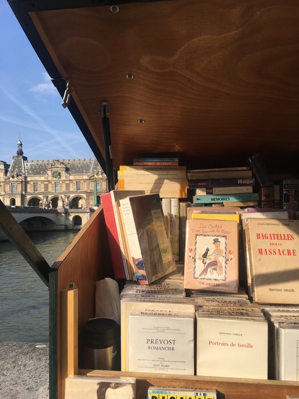 PARIS BOOKS